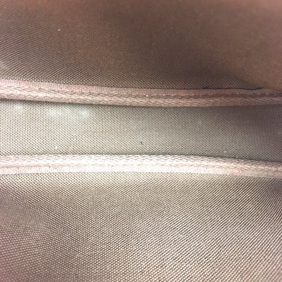 Pochette Accessory Cosmetic Monogram Clutch - Picture 7 of 12